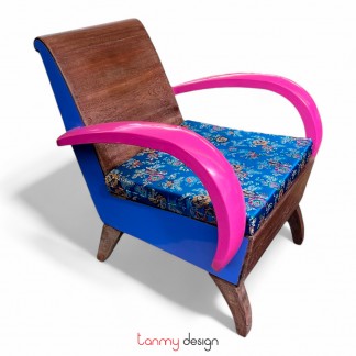 Wooden chair with pink armchair